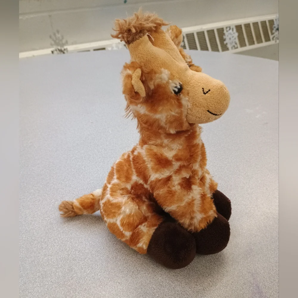The Petting Zoo Giraffe Realistic Stuffed Animal Beanie Sitting Lovey Plush 9.5" - Picture 3 of 9